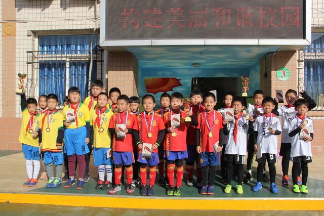 实至名归！西蒙尼当选西甲12月最佳教练