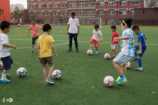 英超-哈兰德梅开二度福登破门 曼城4-1西汉姆联