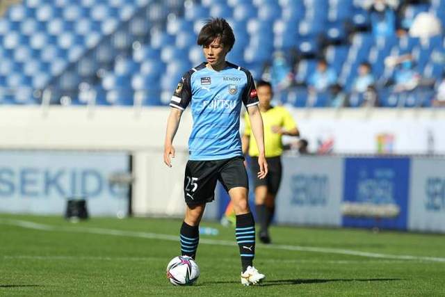 蒙克26+12库里空砍26分 国王大胜勇士4连胜